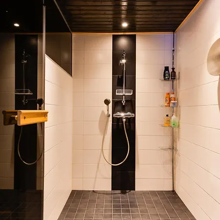 Cozy Five Bedroom House Σπίτι διακοπών