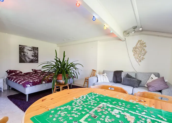 度假居 Cozy Five Bedroom House *