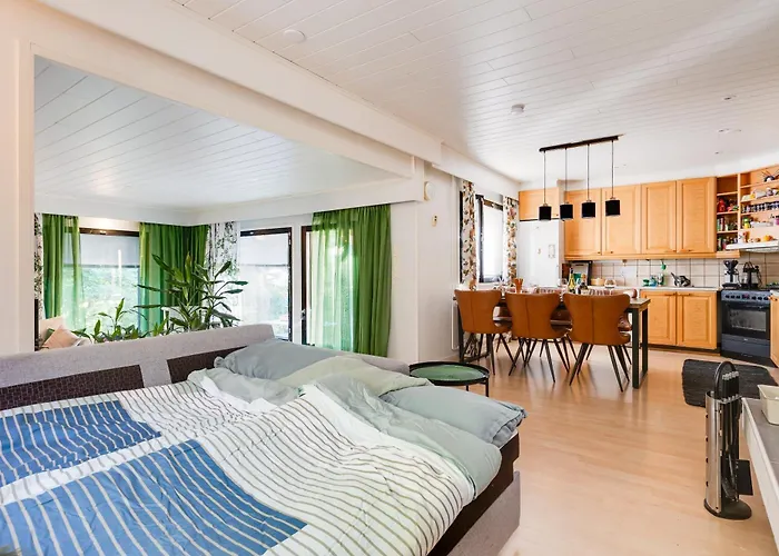 Cozy Five Bedroom House * 罗瓦涅米