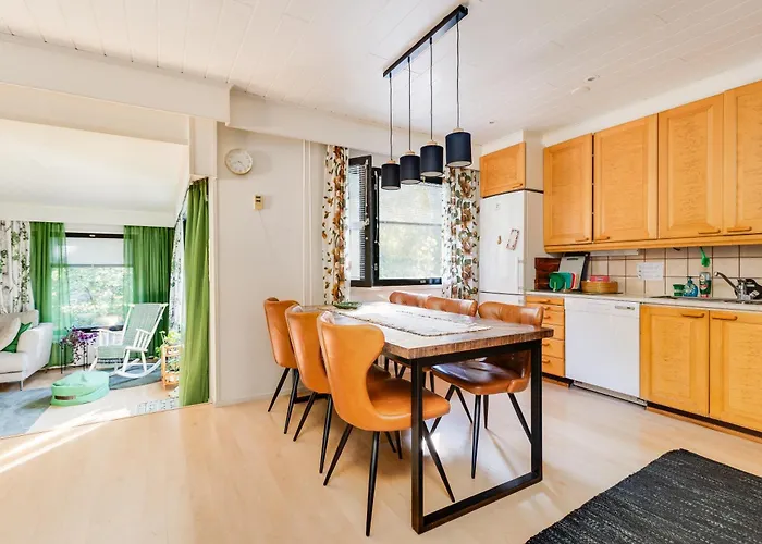 度假居 Cozy Five Bedroom House *